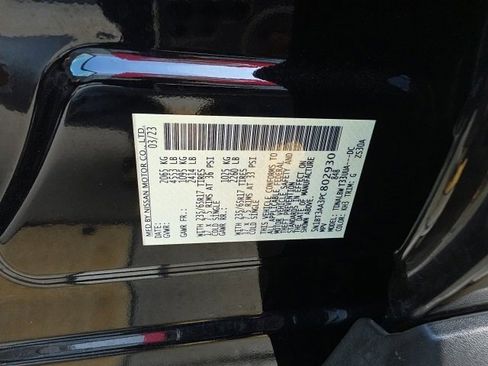 Used 2023 Nissan Rogue S image 28