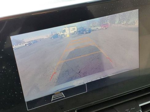 Used 2024 Chevrolet Trax RS w/ Driver Confidence Package image 14