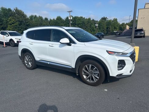 Used 2020 Hyundai Santa Fe SEL w/ Convenience Package FWD image 2