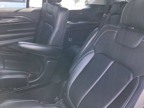 Used 2022 Jeep Grand Cherokee L Laredo w/ Luxury Tech Group I RWD image 43