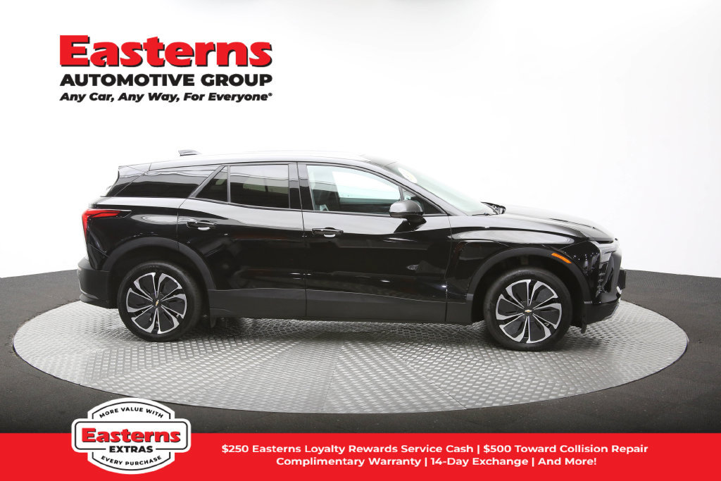 Used 2024 Chevrolet Blazer EV LT AWD/4WD image 46