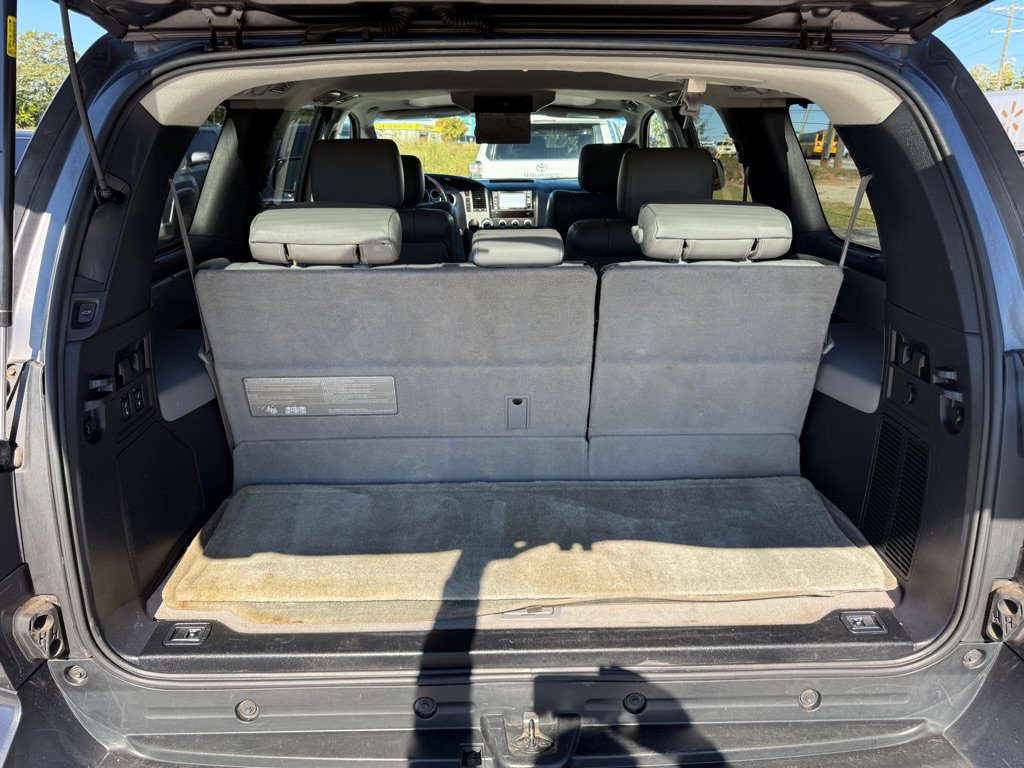 Used 2014 Toyota Sequoia Platinum RWD image 16