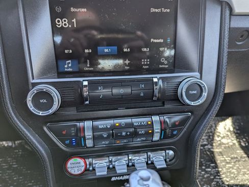 Used 2017 Ford Mustang GT Premium w/ Equipment Group 401A RWD image 20