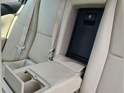 Used 2018 INFINITI Q50 Luxe w/ Sensory Package (Luxe) AWD/4WD image 15