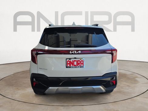 Used 2024 Kia Seltos S FWD image 7