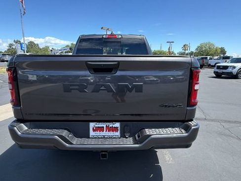 New 2026 RAM 1500 Express AWD/4WD image 5