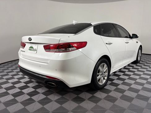 Used 2018 Kia Optima LX FWD image 7