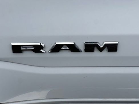 Used 2023 RAM 1500 Big Horn AWD/4WD image 12