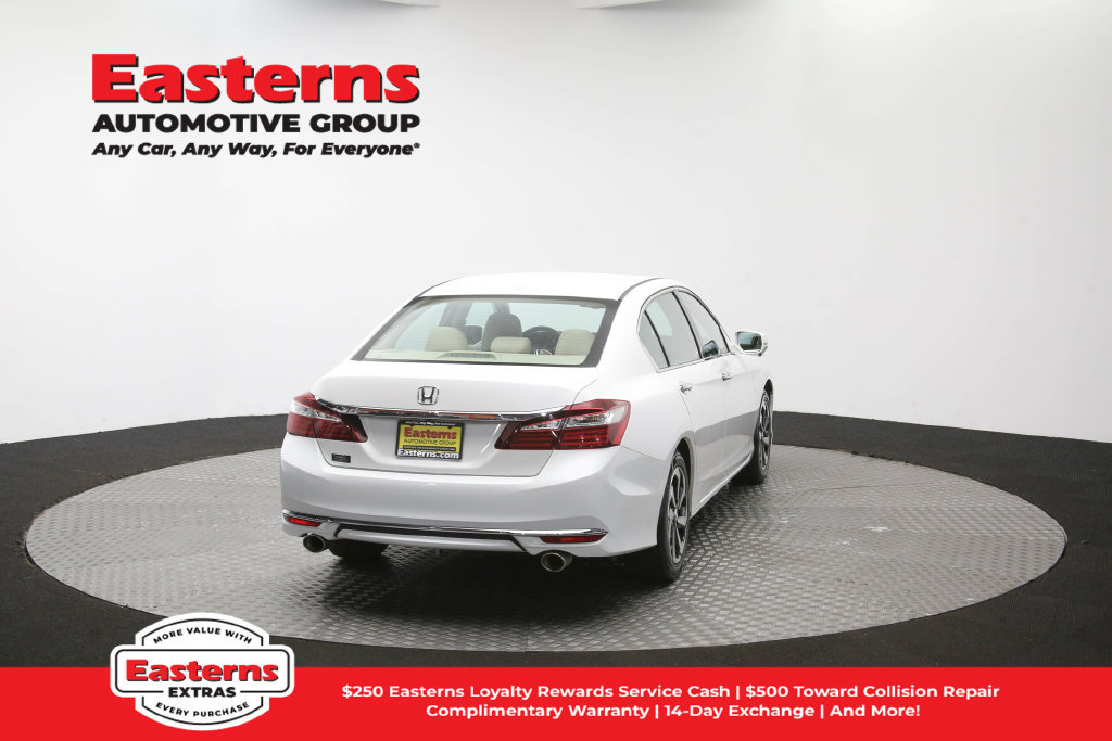 Used 2017 Honda Accord EX-L image 41