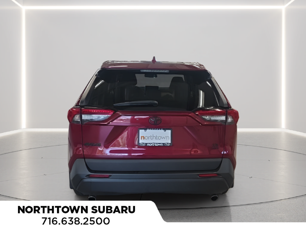 Used 2024 Toyota RAV4 LE AWD/4WD image 10