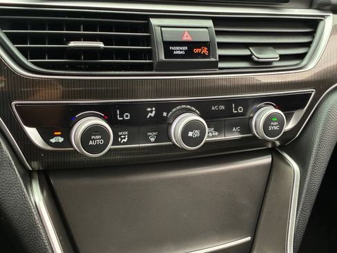 Used 2022 Honda Accord Sport image 25