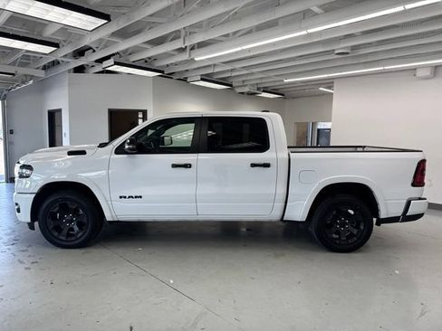 Used 2025 RAM 1500 Big Horn AWD/4WD image 8