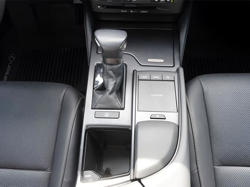 Used 2022 Lexus ES 350 w/ Premium Package FWD image 16