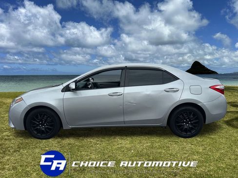 Used 2014 Toyota Corolla LE image 3