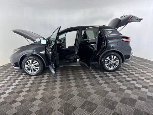 Used 2018 Nissan Murano SV AWD/4WD image 9