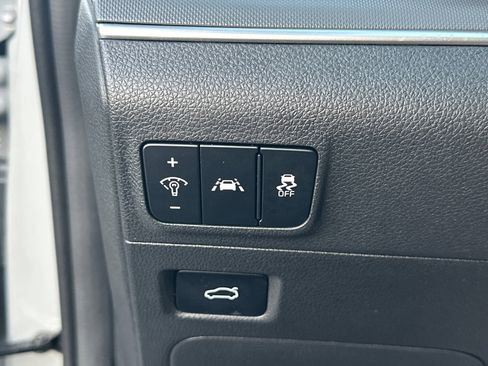 Used 2022 Kia K5 GT-Line w/ GT-Line FWD Premium Package image 32