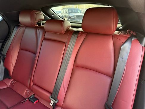 Used 2024 MAZDA MAZDA3 s image 30