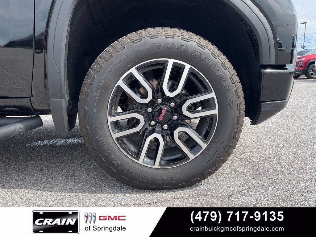 Used 2025 GMC Sierra 1500 AT4 w/ AT4 Premium Package AWD/4WD image 31