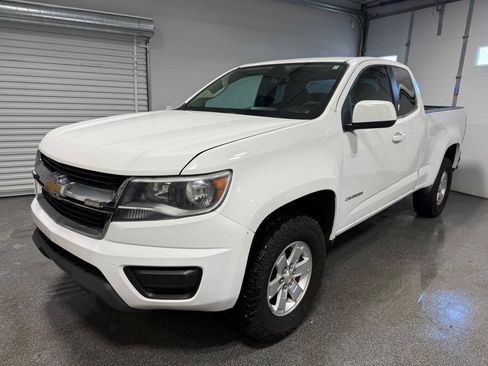Used 2016 Chevrolet Colorado W/T w/ WT Convenience Package AWD/4WD image 2