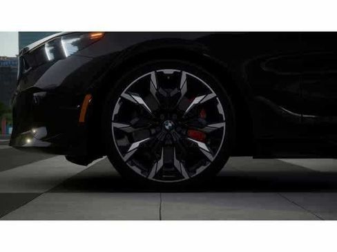 Used 2026 BMW 530i w/ M Sport Package RWD image 6