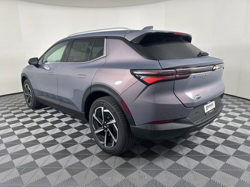 New 2026 Chevrolet Equinox EV LT image 5