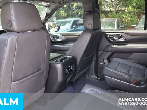 Used 2023 Chevrolet Tahoe Z71 w/ Luxury Package AWD/4WD image 17