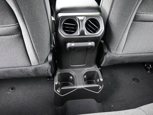 New 2026 Jeep Gladiator Sport AWD/4WD image 30