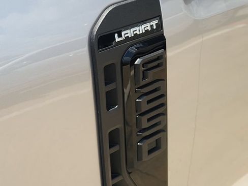 Used 2024 Ford F250 Lariat w/ Tremor Off-Road Package AWD/4WD image 9