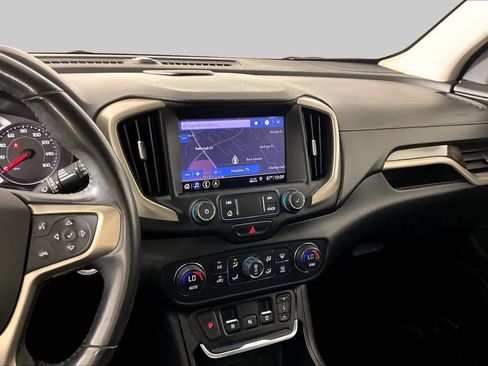 Used 2020 GMC Terrain Denali w/ Denali Premium Package FWD image 7