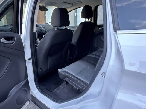 Used 2016 Ford Escape SE AWD/4WD image 28
