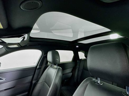 Used 2025 Land Rover Range Rover Velar Dynamic SE image 13