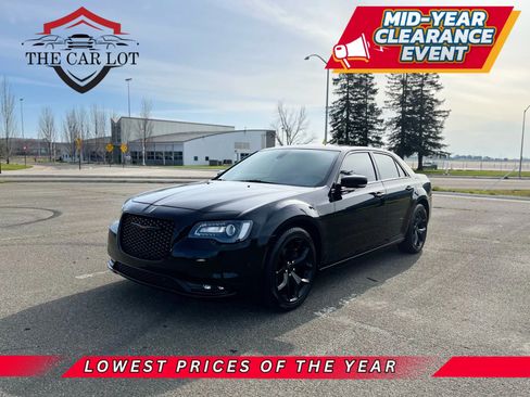 Used 2021 Chrysler 300 S RWD image 1