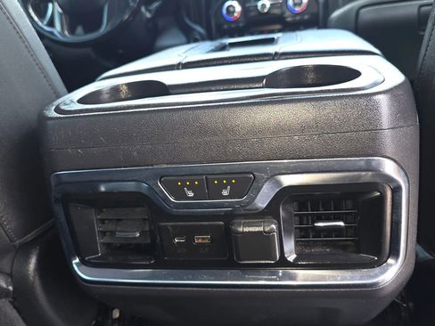 Used 2020 GMC Sierra 1500 AT4 w/ AT4 Premium Package AWD/4WD image 22