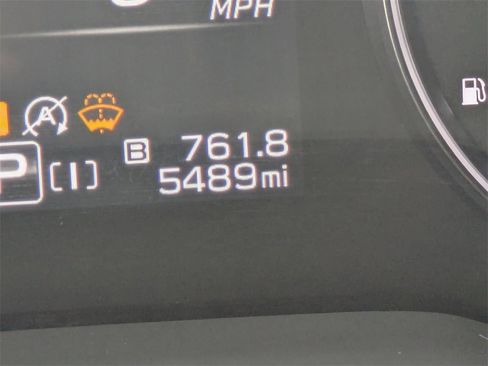 Certified 2025 Subaru Crosstrek 2.5i Limited w/ Popular Package #3A image 30