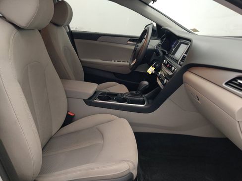 Used 2019 Hyundai Sonata SE FWD image 21
