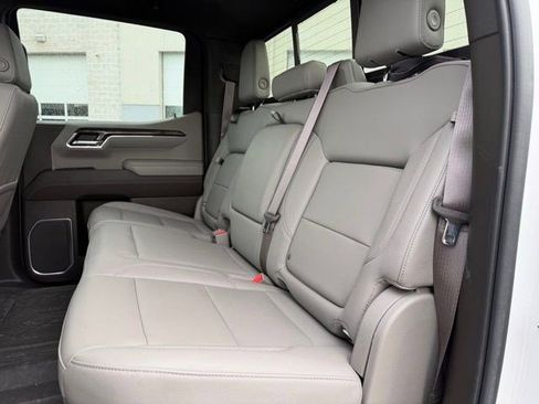 Used 2023 Chevrolet Silverado 1500 LTZ w/ LTZ Premium Package image 22