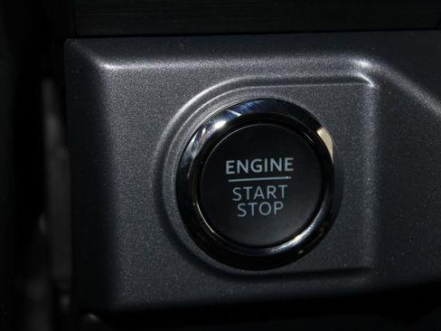 New 2026 Ford F150 XLT w/ Equipment Group 302A MID image 39