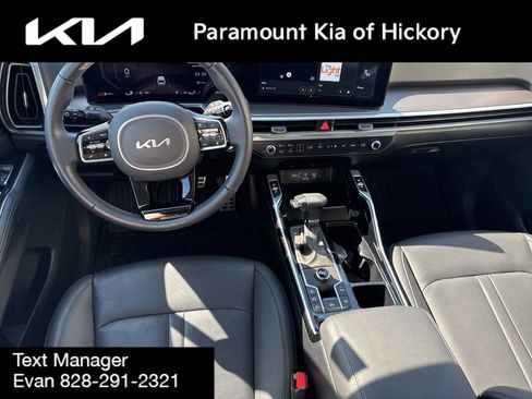 Used 2025 Kia Sorento SX FWD image 23