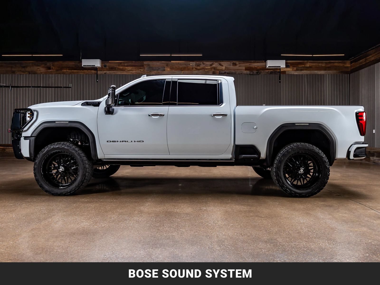 Used 2026 GMC Sierra 2500 Denali Ultimate AWD/4WD image 5