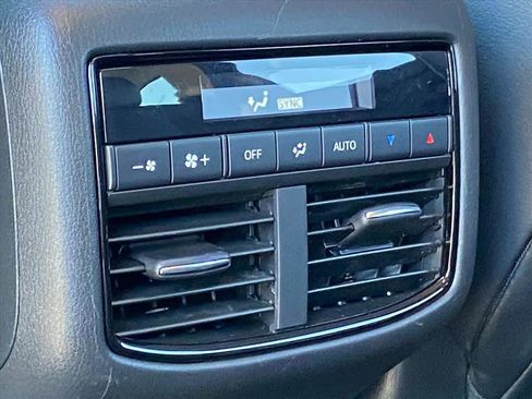 Used 2018 MAZDA CX-9 Touring w/ Touring Premium Package image 24