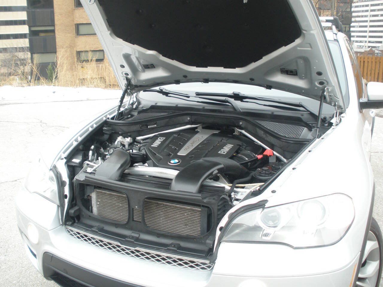 Used 2013 BMW X5 xDrive50i AWD/4WD image 12