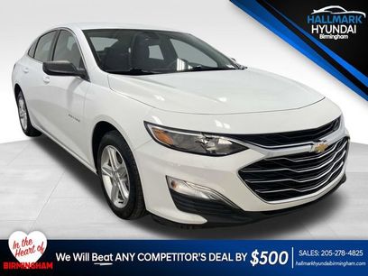 Used 2022 Chevrolet Malibu LS w/ LPO, Convenience Package 1