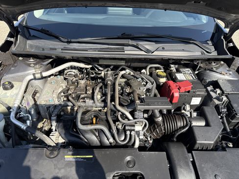 Used 2020 Nissan Sentra S w/ Lighting Package FWD image 12