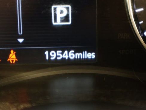 Used 2023 Nissan Kicks SR w/ SR Premium Package image 17