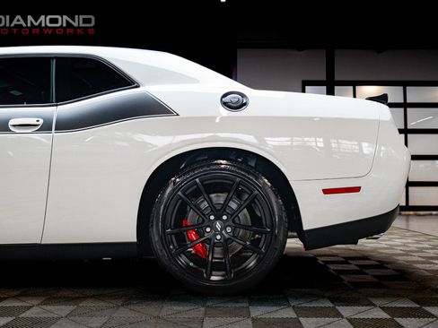 Used 2023 Dodge Challenger R/T w/ T/A Package image 12