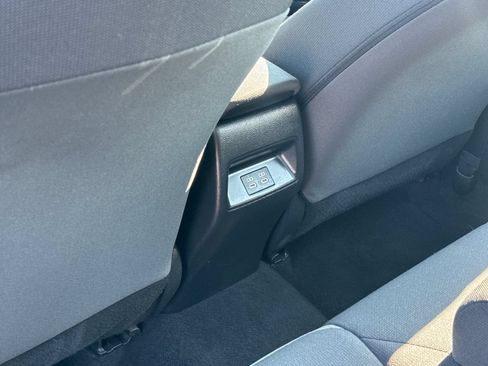 Used 2024 Toyota Corolla LE FWD image 39