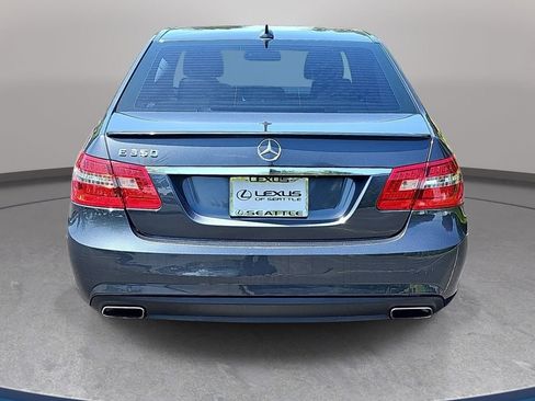 Used 2012 Mercedes-Benz E 350 Sedan image 4
