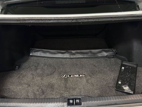Used 2022 Lexus IS 350 F Sport RWD image 12