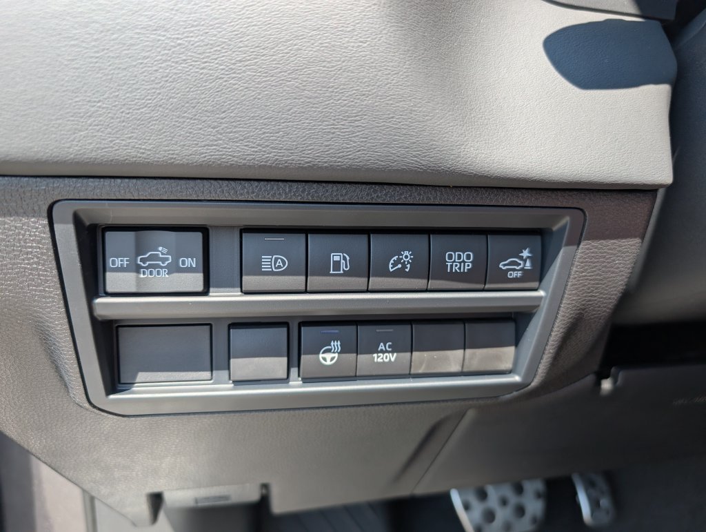 New 2026 Toyota Tundra Platinum w/ TRD Off-Road Package AWD/4WD image 25