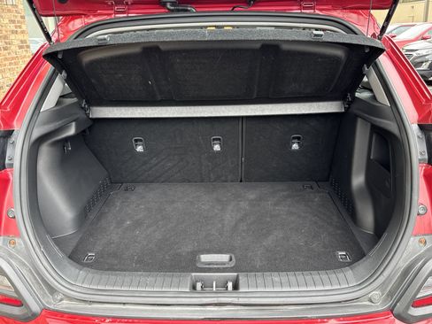 Used 2021 Hyundai Kona SE AWD/4WD image 11